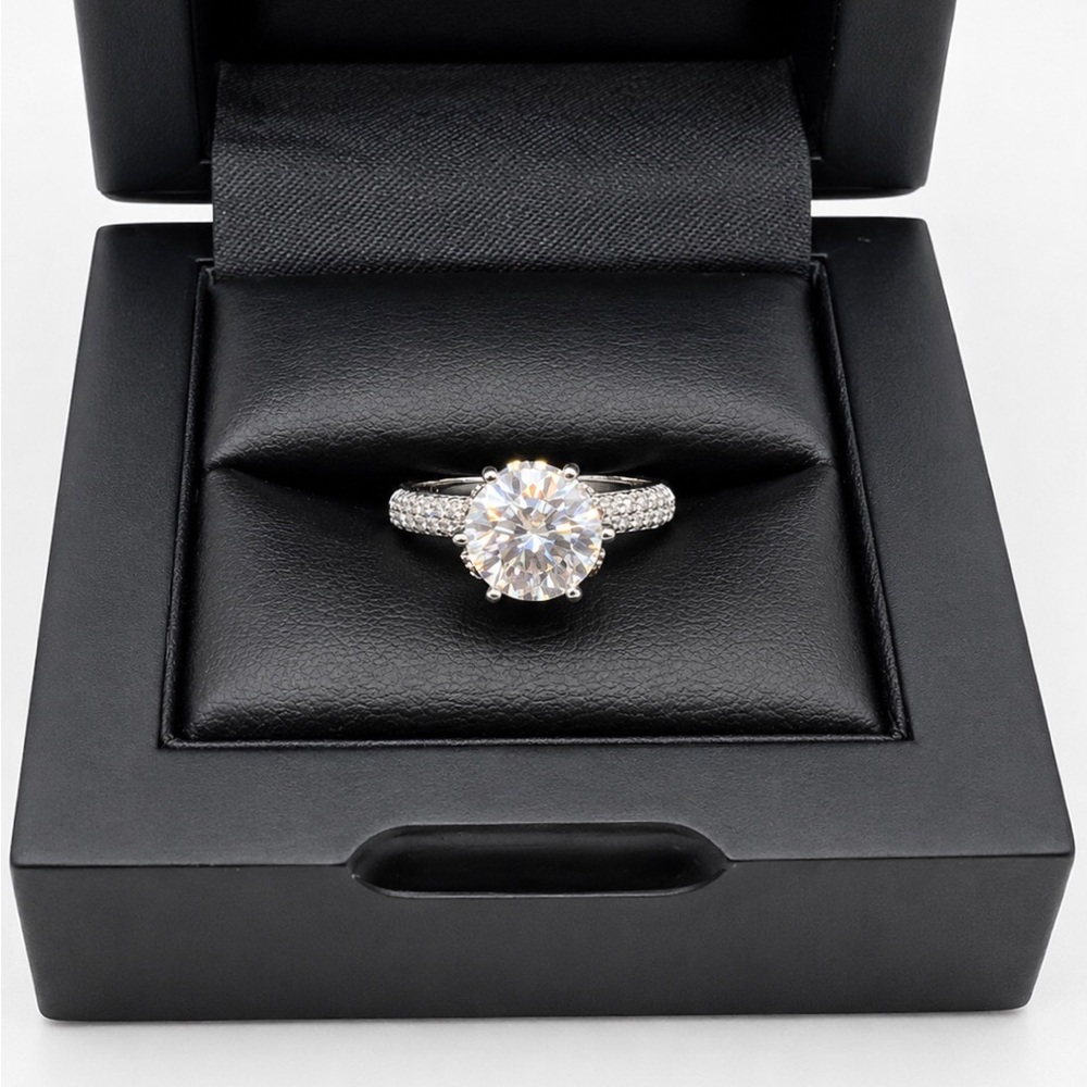 925 Sterling Silver 2.00CT MOISSANITE Round Cut Engagement Ring Size 7 or 8